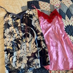 Linea Donatella Floral and Lace Chemise Set of 2 NWOT